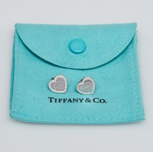 COPY - ISO Tiffany & Co 18k WG Diamond RTT Earrings